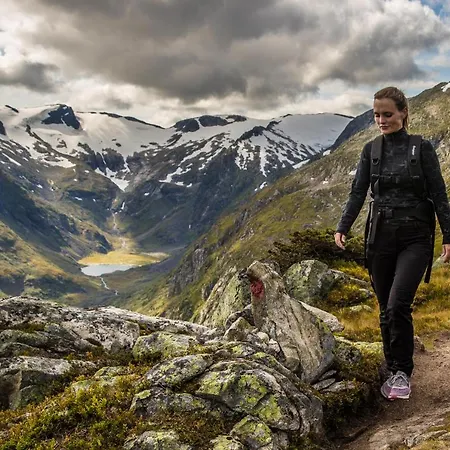 بيت للعطل Rolfhytta - Fosskamben 19 سوغندال