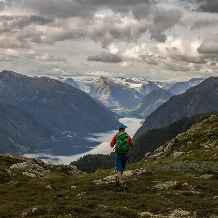 Rolfhytta - Fosskamben 19 Nyaraló Sogndal