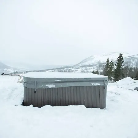 Rolfhytta - Fosskamben 19 *