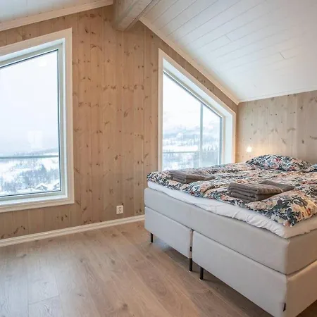 Rolfhytta - Fosskamben 19 سوغندال