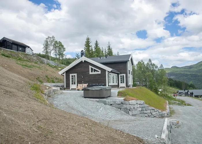 Rolfhytta - Fosskamben 19 Sogndal