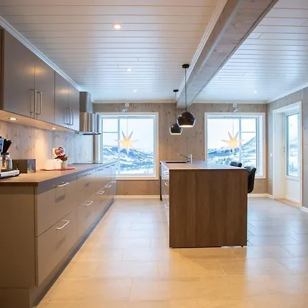 Rolfhytta - Fosskamben 19